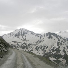 This photo “Rohtang Pass” @flickr from Balaji.B made available under a ShareAlike, Attribution license.