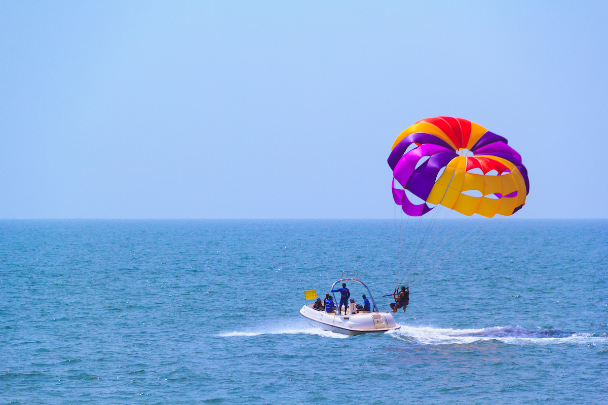 Goa parasailing